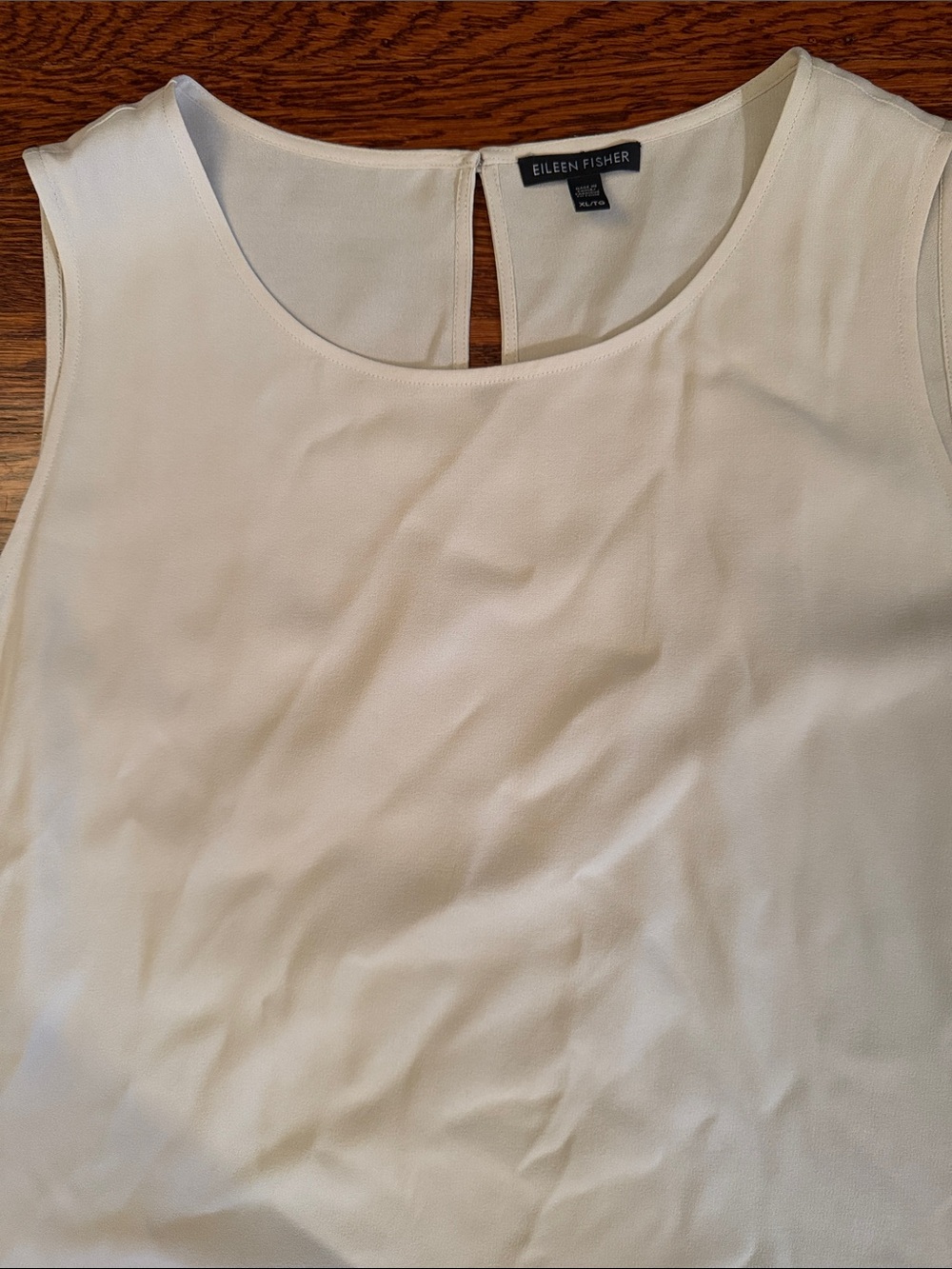 New Eileen Fisher silk tank - Picture 2 of 5
